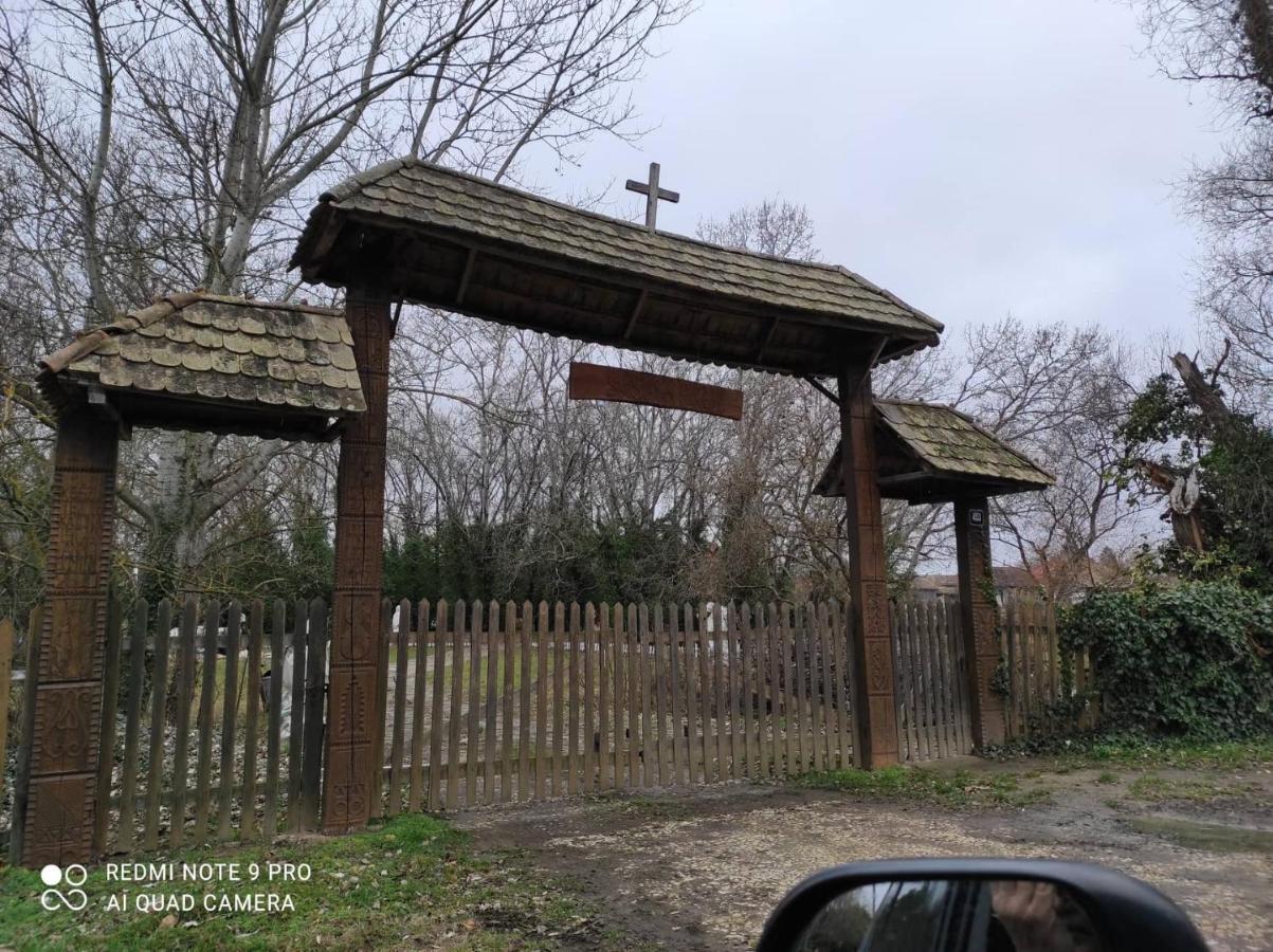 Dom Árgyélus - Árgyélus ház - Fesztypark Martovce Exterior foto