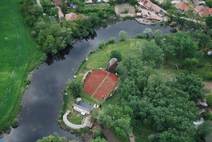 Dom Árgyélus - Árgyélus ház - Fesztypark Martovce Exterior foto